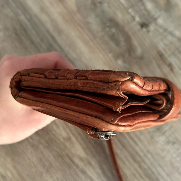 Vilenca Holland Wallet/Wristlet - Picture 12 of 16